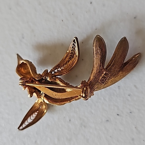 Vintage BIRD pin - Picture 3 of 3